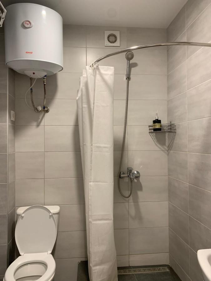 Светлая Студия В 3-Х Мин. От Южд Kharkov Luaran gambar